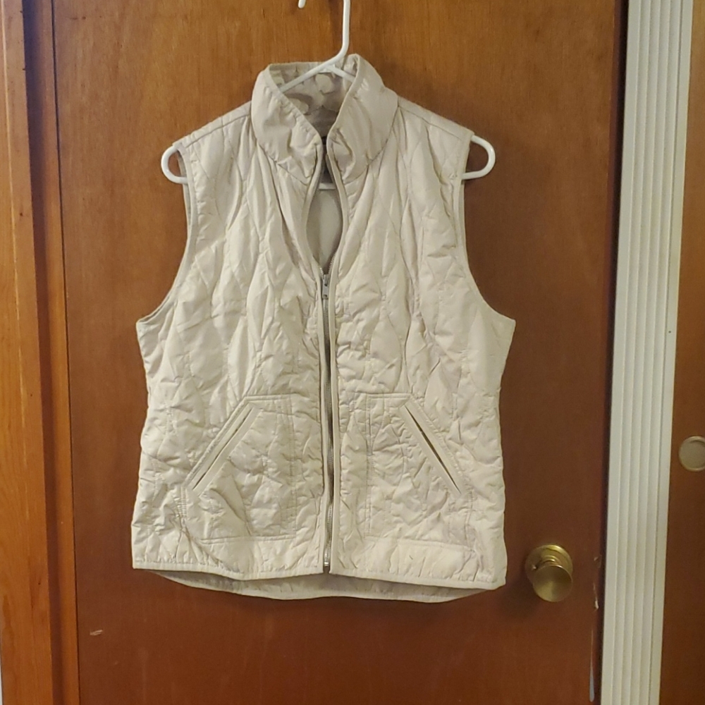 Old navy light weight vest size tan L